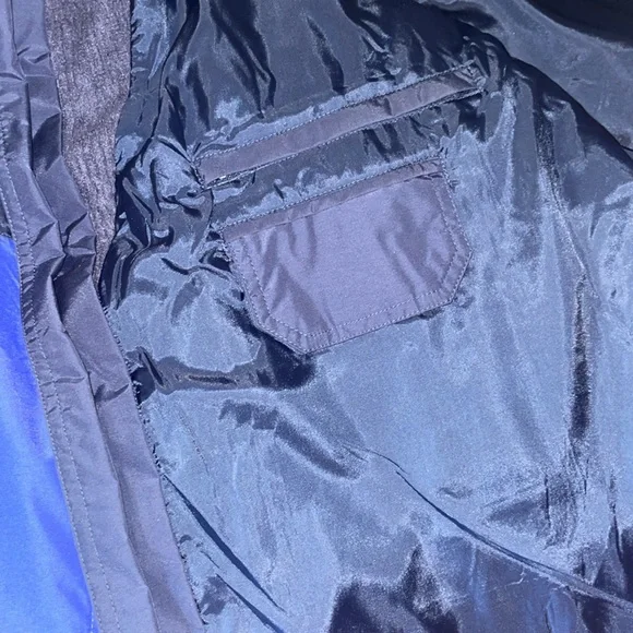 NWT TRI-MOUNTAIN MENS Blue & Black Hooded Jacket.  Size Medium - Picture 10 of 11